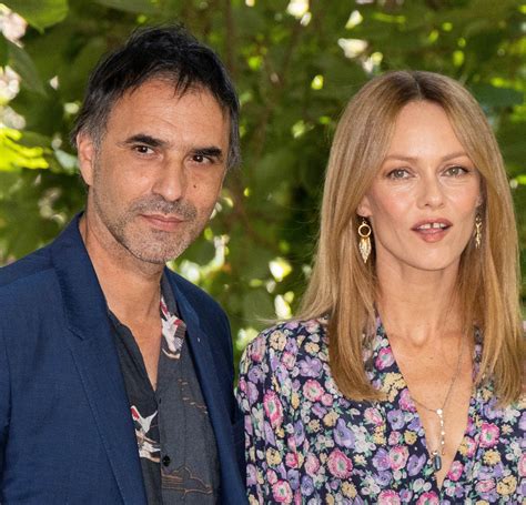 Vanessa Paradis et Samuel Benchetrit : retour sur。